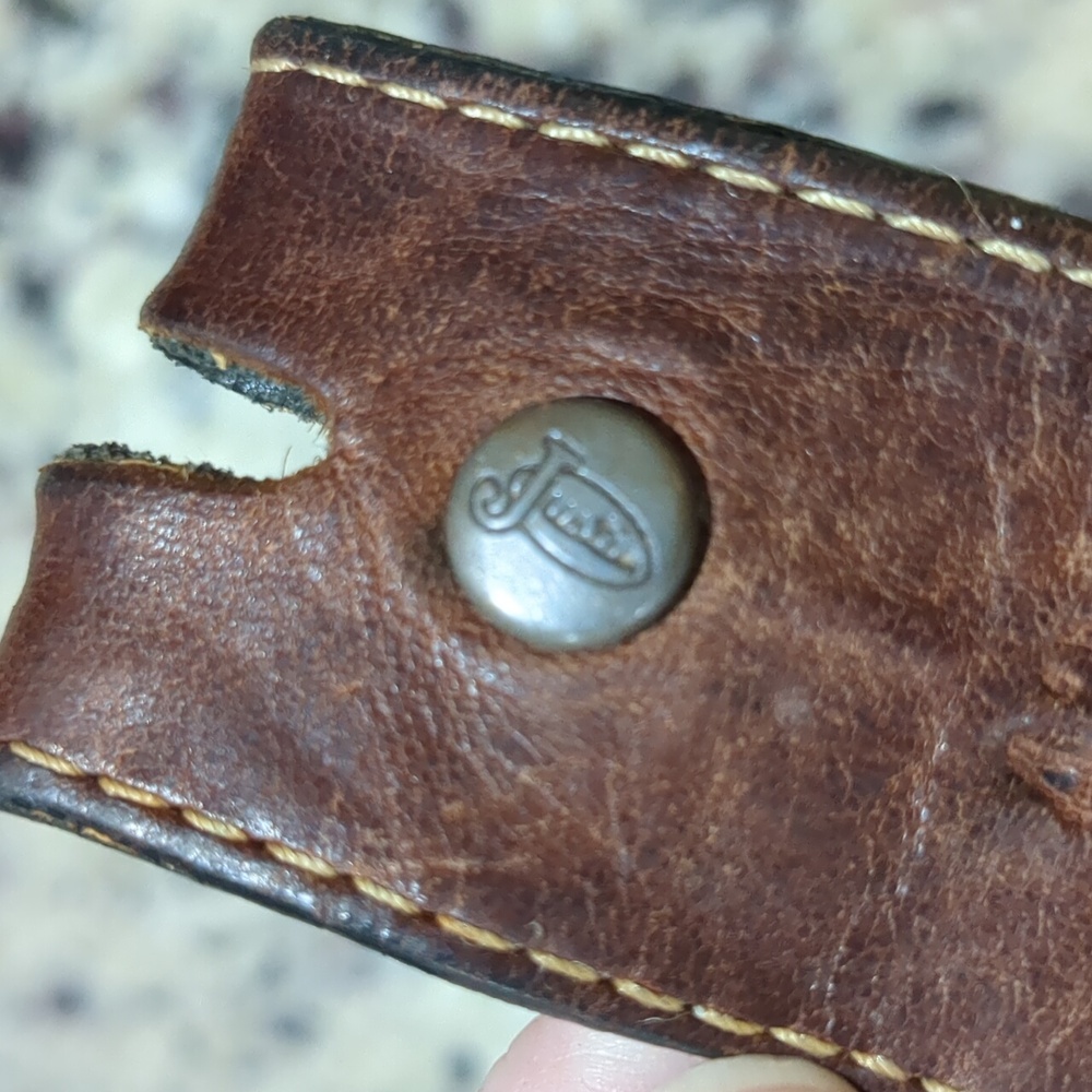 Justin Boots Silver Concho Rawhide Leather Belt - Picture 6 of 6